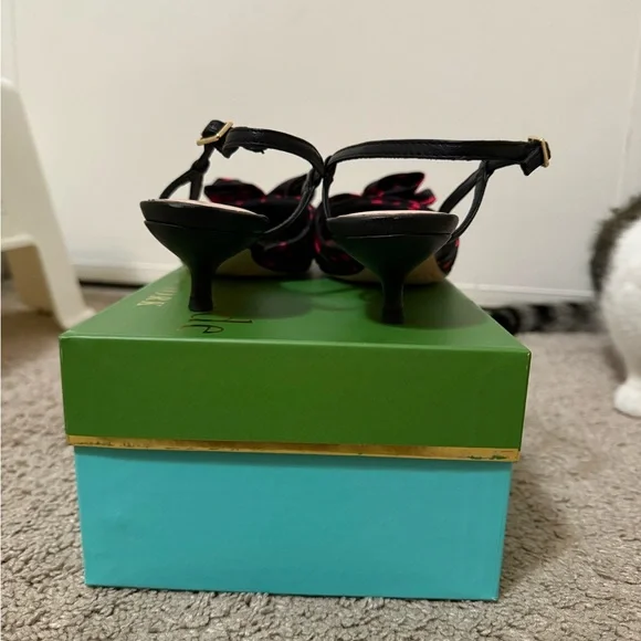 Kate Spade Black and Red Heels - Picture 3 of 3